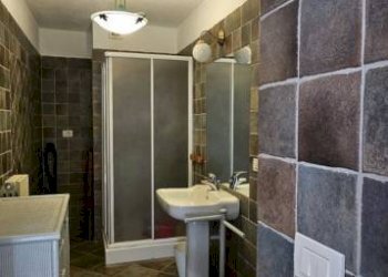 Bagno - One-room apartment via Cianfuran, 1, Bardonecchia - photo 16