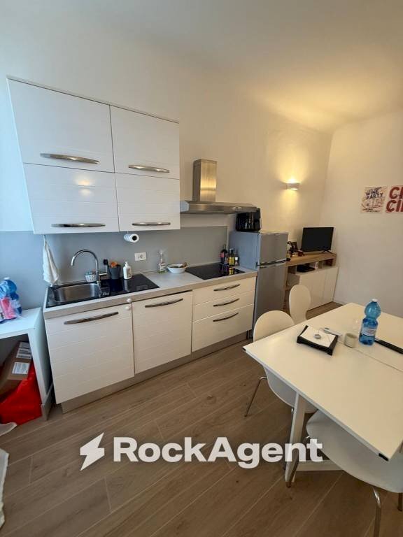 Cucina - Bilocale Ripa di Porta Ticinese, 117, Milano - foto 2