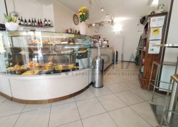Interno non residenziale - Bar Tavola Calda - Fredda via Bonifica, Ravenna - foto 2