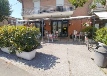 Facciata - Bar Tavola Calda - Fredda via Bonifica, Ravenna - foto 8