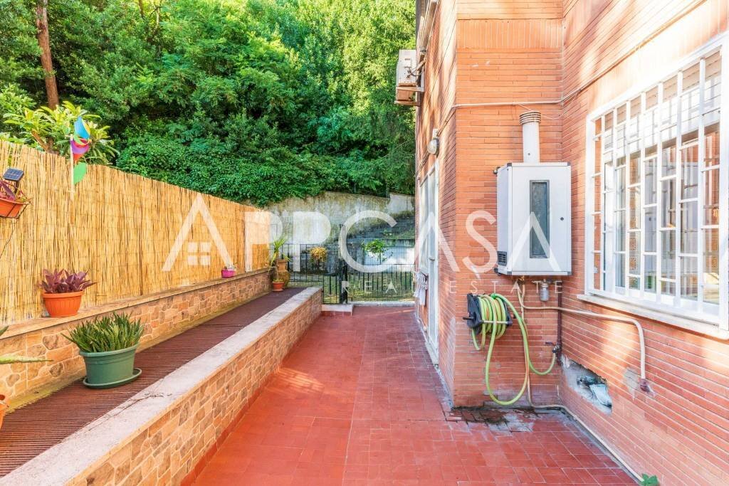 Terrazzo - Trilocale via Chiusi, 52, Roma - foto 3