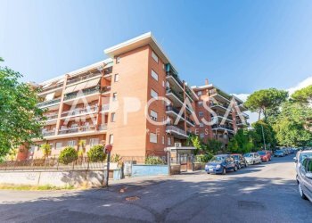 Facciata - Trilocale via Chiusi, 52, Roma - foto 45