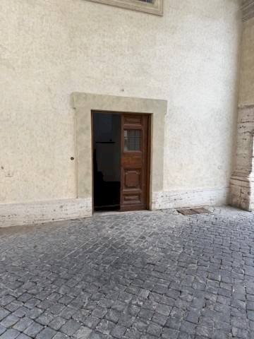Box auto - Stable - Palace via 24 Maggio, Roma (neighborhood Centro Storico) - photo 3