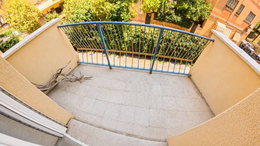 Balcone - Bilocale viale Paolo Orlando, Roma (zona Lido di Ostia) - foto 2