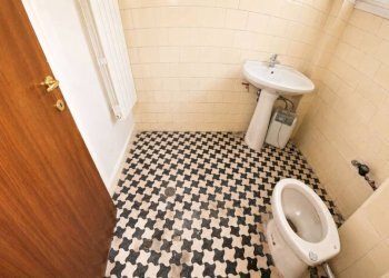 Bagno - Two-room apartment viale Paolo Orlando, Roma (neighborhood Lido di Ostia) - photo 12