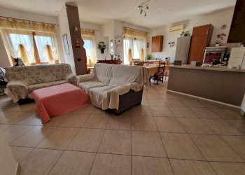 Three-room apartment Banchette - photo 2