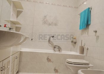 f2a1ab8c-f120-4ecd-8e22-a408f391de3b - Appartamento Bergamo - foto 9