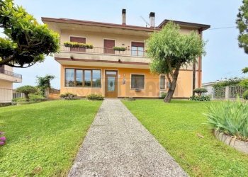 ENTRATA - Apartment Montecchio Maggiore - photo 1
