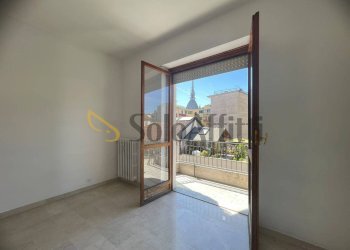 21 - Three-room apartment Via Giulia di Barolo, Torino (neighborhood Vanchiglia) - photo 1