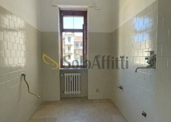 2 - Three-room apartment Via Giulia di Barolo, Torino (neighborhood Vanchiglia) - photo 4