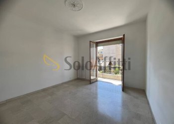 22 - Three-room apartment Via Giulia di Barolo, Torino (neighborhood Vanchiglia) - photo 13