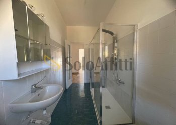 18 - Three-room apartment Via Giulia di Barolo, Torino (neighborhood Vanchiglia) - photo 17
