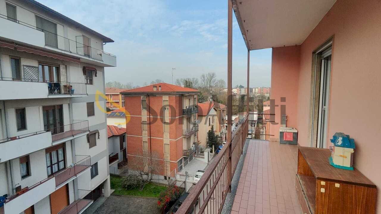 BALCONE - Appartamento Via Teo Lambri 9, Pavia - foto 2