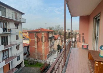 BALCONE - Appartamento Via Teo Lambri 9, Pavia - foto 2