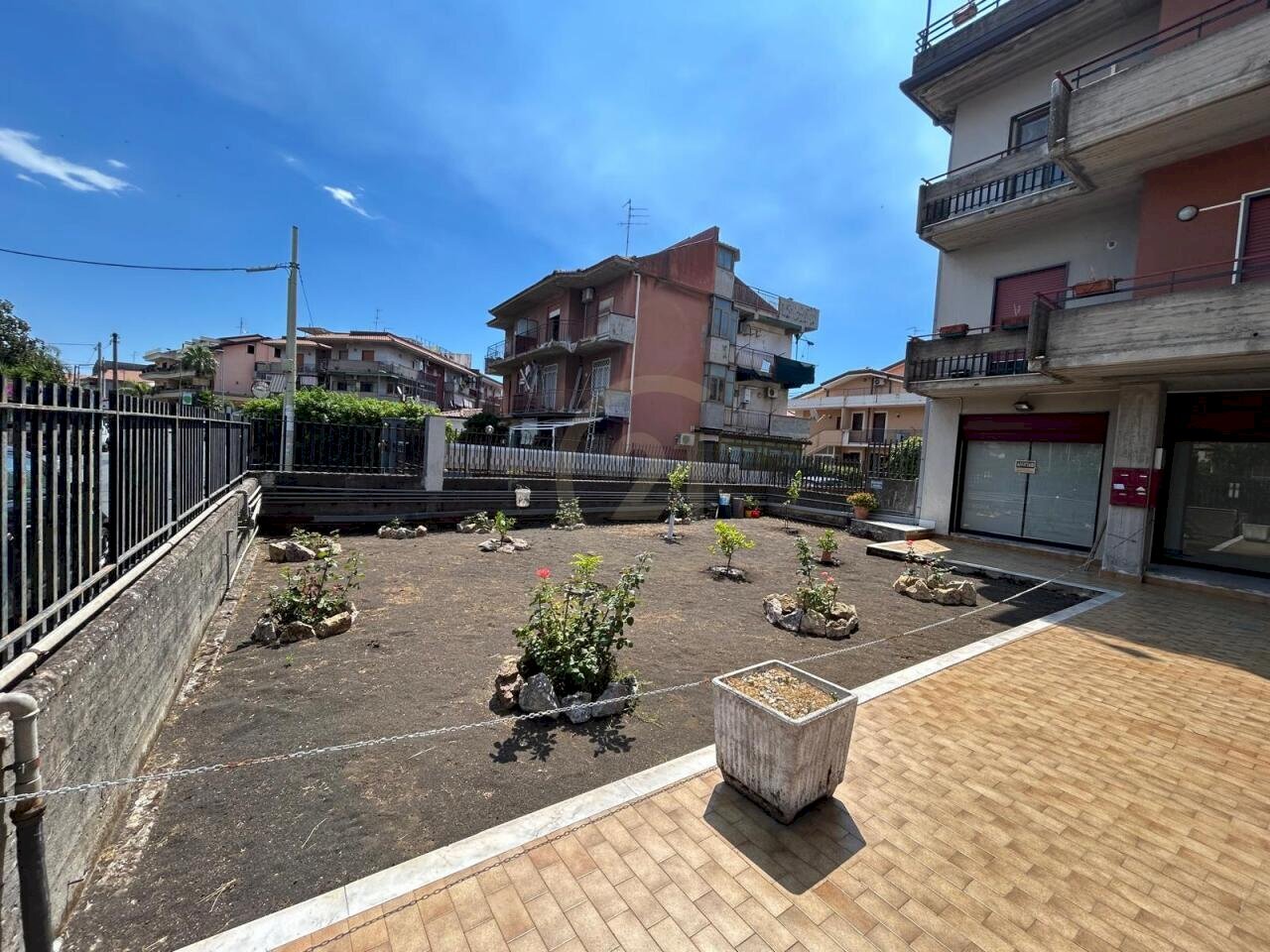 esterno - Locale Commerciale Gravina di Catania - foto 1