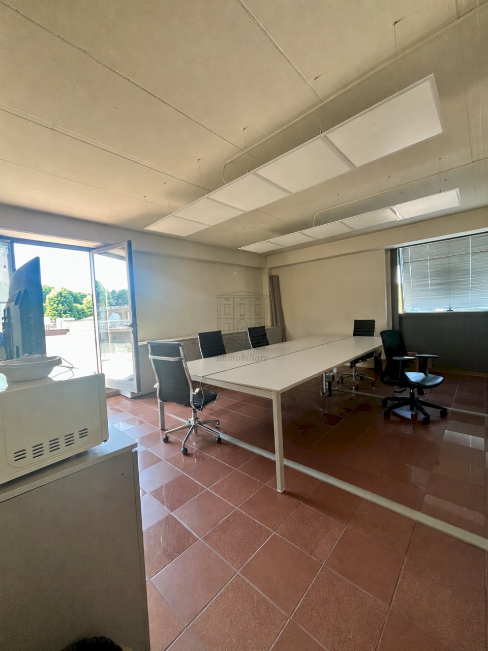 ufficio moderno con ascensore a piedi in centro 1 - Ufficio Via delle Tagliate, Lucca - foto 1