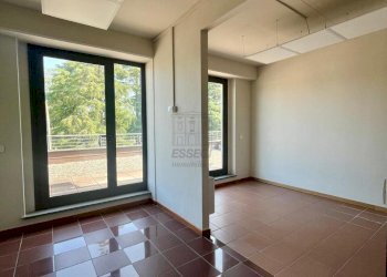 ufficio moderno con ascensore a piedi in centro (7 - Ufficio Via delle Tagliate, Lucca - foto 7