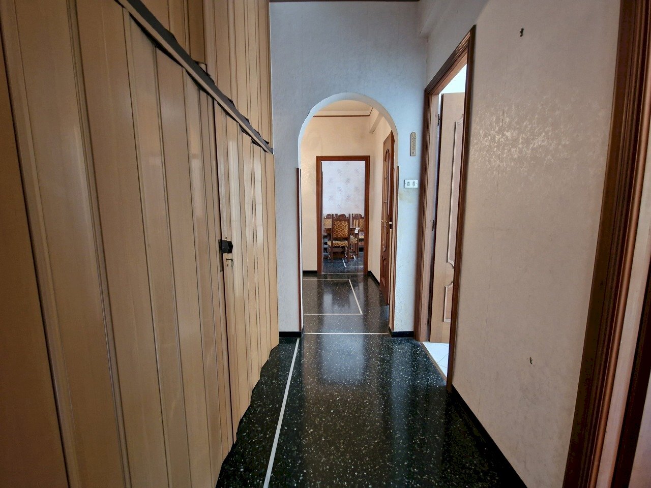 corridoio b appartamento via vezzani rivarolo geno - Apartment Via Faliero Vezzani 42, Genova (neighborhood Rivarolo) - photo 3