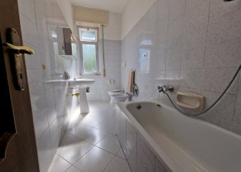 bagno a appartamento via vezzani rivarolo genova - Apartment Via Faliero Vezzani 42, Genova (neighborhood Rivarolo) - photo 9