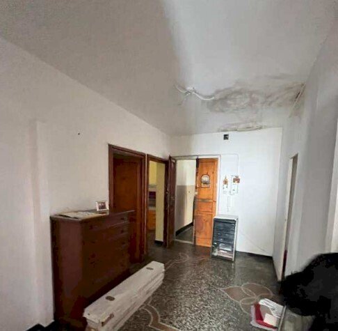 3 - Apartment at auction Via Carnia 57/8, Genova (neighborhood Rivarolo) - photo 2
