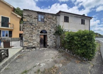 WhatsApp Image 2026-06-25 at 16.53.20 - Townhouse Strada Statale 1 9, Deiva Marina - photo 2
