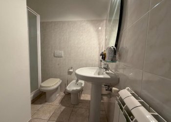 PHOTO-2026-06-25-13-46-36 - Four-room apartment Corso Armando Diaz, Alassio - photo 20