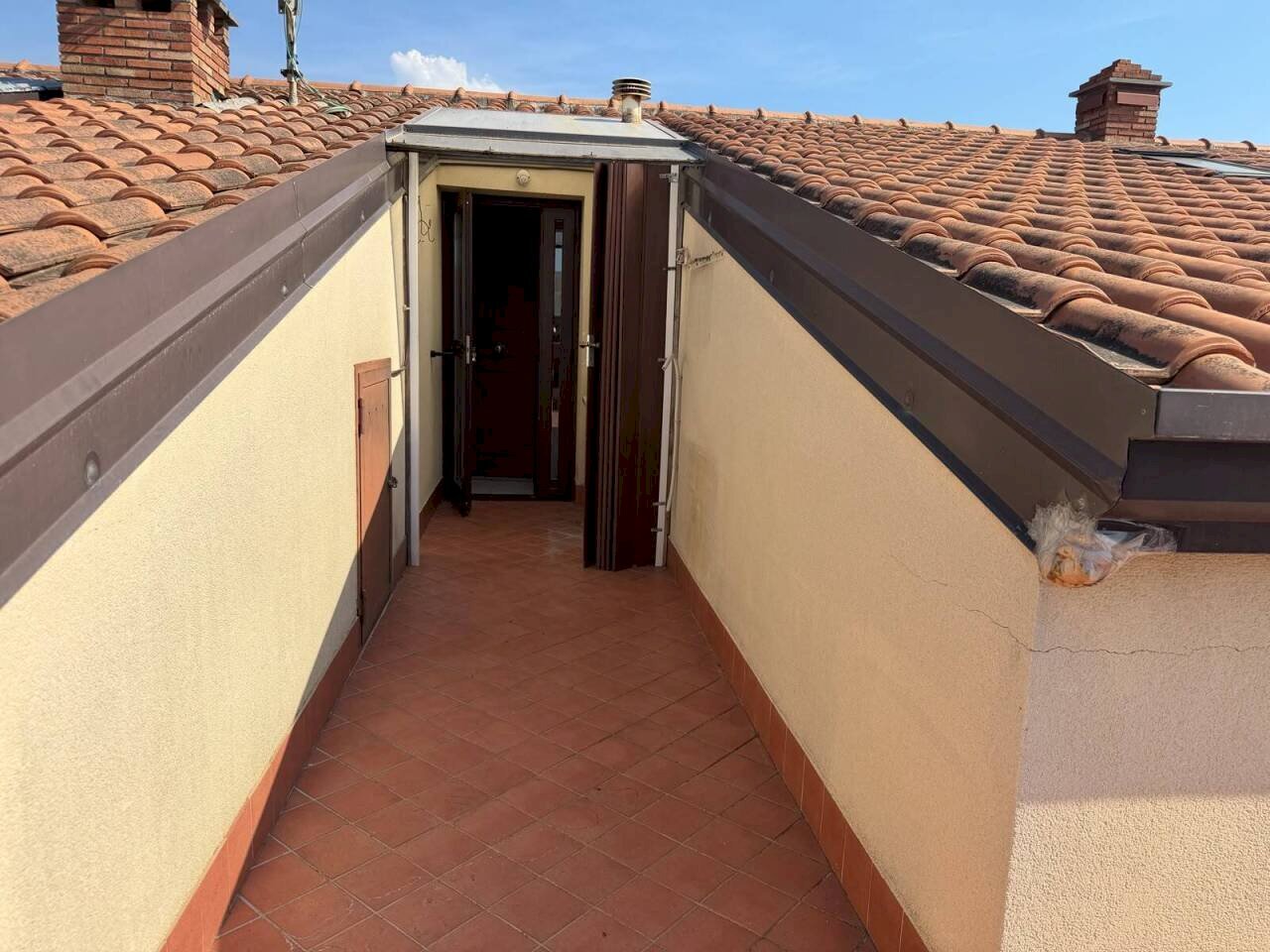 WhatsApp Image 2026-06-25 at 10.15.02 (2) - Attic Tremestieri Etneo - photo 2