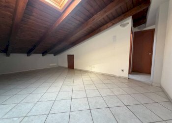 WhatsApp Image 2026-06-25 at 09.23.45 (5) - Attic Tremestieri Etneo - photo 6
