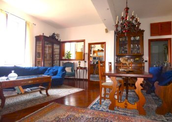 sala - Apartment Via Carlo Montanari 1, Genova (neighborhood Foce) - photo 5