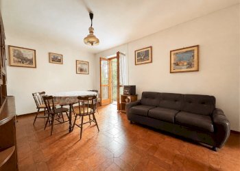 ChatGPT Image 25 giu 2026, 13_57_05 - Three-room apartment Via Vecchia 8, Frassino - photo 2