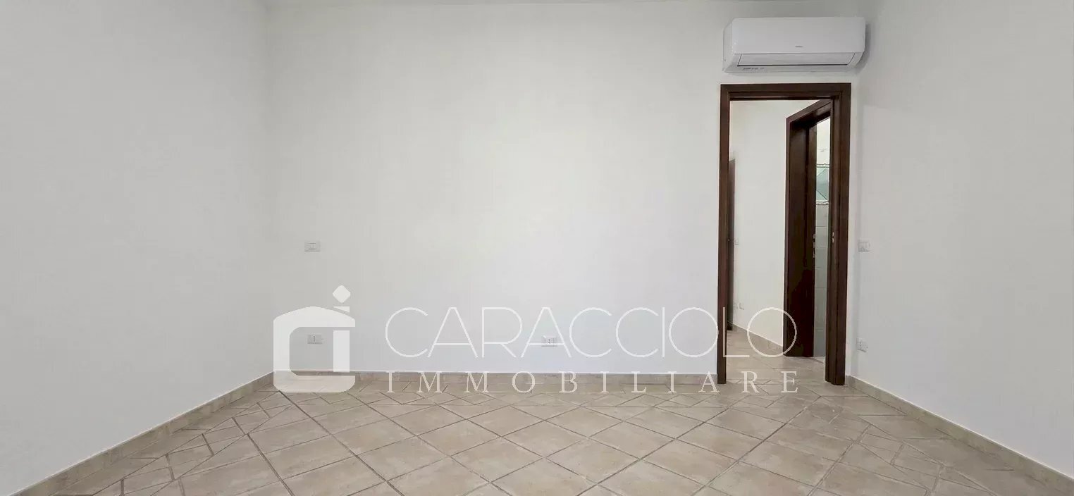 Two-room apartment Via Filippo Corridoni, Olbia - photo 3