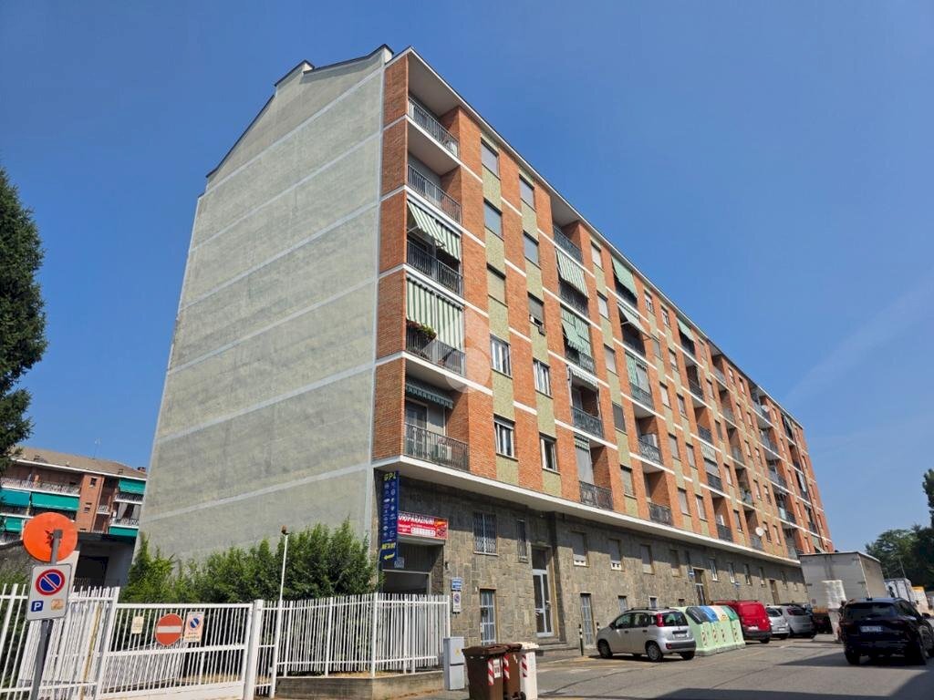 Three-room apartment Via ivrea, Rivoli - photo 2