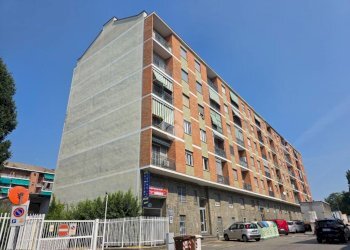 Three-room apartment Via ivrea, Rivoli - photo 2