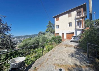 Three-room apartment Via Lampedusa, Castellaro - photo 5