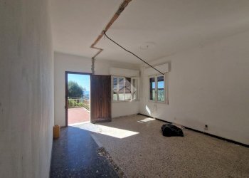 Three-room apartment Via Lampedusa, Castellaro - photo 9