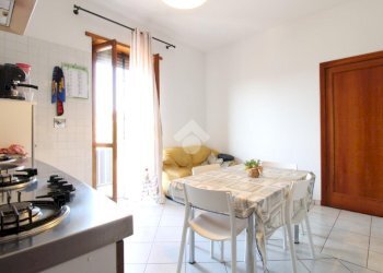 Two-room apartment Via C. Battisti, Rivoli - photo 3