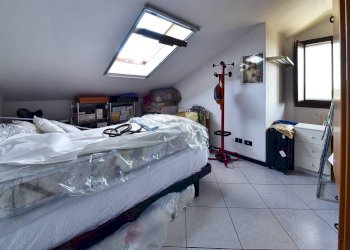 Attic VIA Edison, 30, Solaro - photo 12