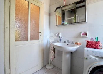 Apartment Via Don Pasquino Borghi, Casina - photo 14