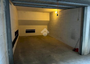 Two-room apartment Via verona, Parma (neighborhood San Leonardo) - photo 24