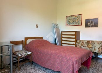 Three-room apartment Via Emanuele Kant, Milano (neighborhood Gallaratese) - photo 16