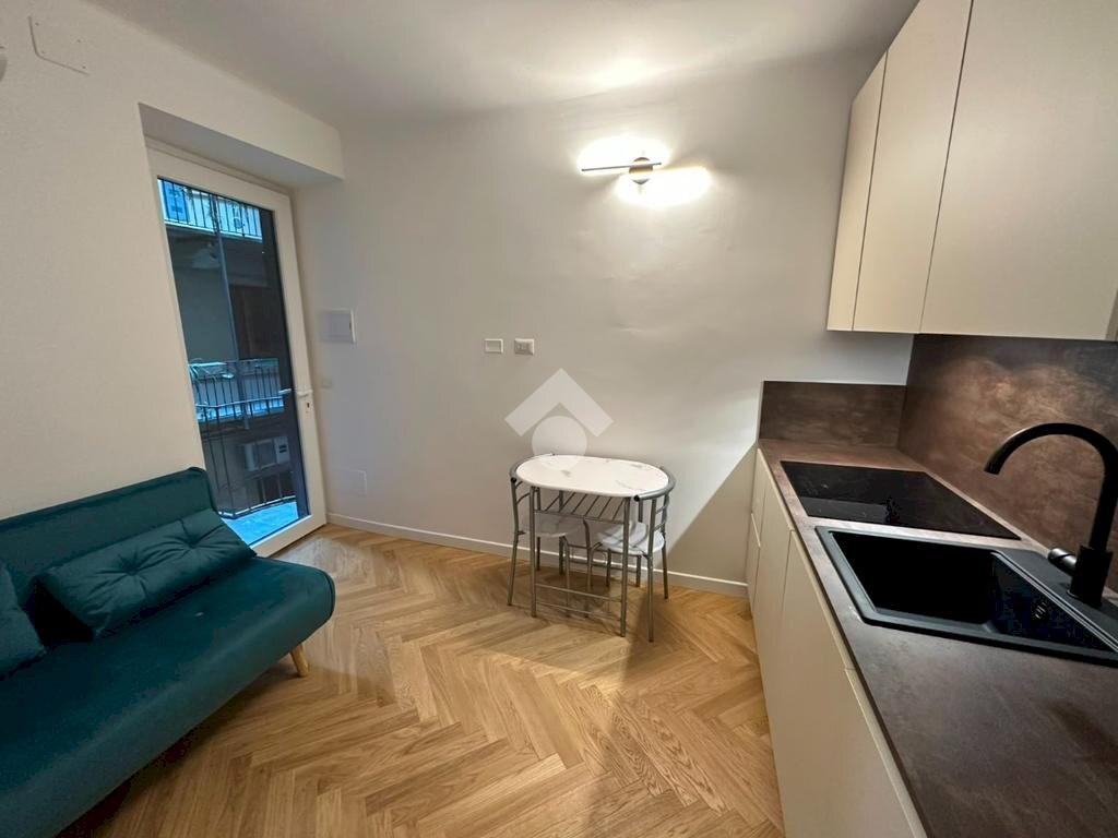 One-room apartment Corso Porta Ticinese, Milano (neighborhood Ticinese) - photo 3