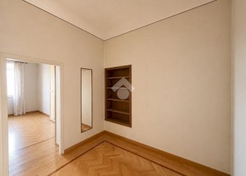 Three-room apartment Via lazzaretto, Milano (neighborhood Centrale) - photo 24