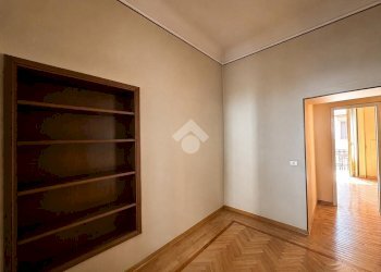 Three-room apartment Via lazzaretto, Milano (neighborhood Centrale) - photo 25