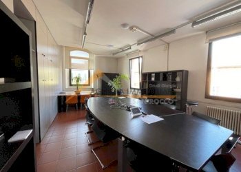 Ufficio Ravenna (zona Borgo San Rocco) - foto 1