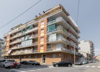 Bilocale Via Lesegno, Torino (zona Santa Rita) - foto 2