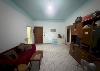 Four-room apartment Via Mario Piana, Genova (neighborhood Cornigliano) - photo 3
