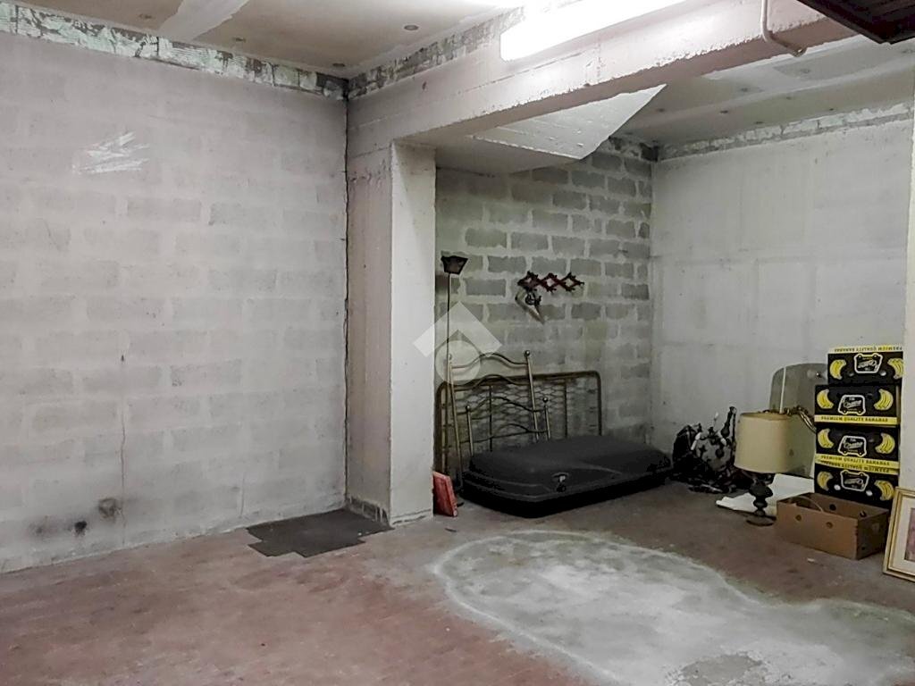 Box Via Felice Maritano, Genova (zona Rivarolo) - foto 3
