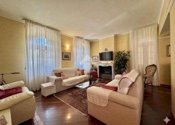 Villa Via Vincenzo Viviani, Novara - photo 7
