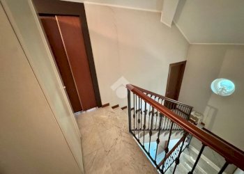 Villa Via Vincenzo Viviani, Novara - photo 37