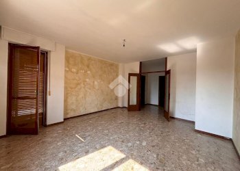 Three-room apartment Via Crespi, Novara - photo 6